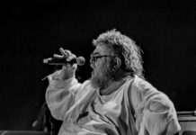 «Πιάνει ο έρωτας δουλειά» και φέρνει τον Σταμάτη Κραουνάκη στο Βεάκειο!