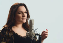 «Λόγια που σου χάρισα», το ψηφιακό album της Χρυσής Κρητικοπούλου…