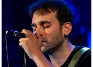 Ο Θεολόγος Κάππος στο Caja de Música