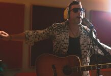 Γρηγόρης Τσιάνης – “Daisy”