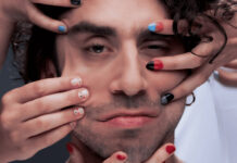 Το Πήδημα της Μάγκι Νέβιλ σε σκηνοθεσία Δημήτρη Αγιοπετρίτη-Μπογδάνου στο Θέατρο Πόρτα…