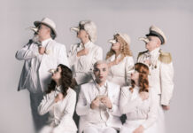 “Ο Τελευταίος Ασπροκόρακας” παρουσιάζεται στο Θέατρο Χώρος, από το Εθνικό