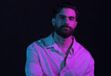 Ο Παναγιώτης Λάμπουρας επανέρχεται στον μυσταγωγικό χώρο της Αγγλικανικής εκκλησίας με μία ακόμα απρόβλεπτη συναυλία