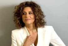 H Σοφία Παπάζογλου στο Γυάλινο Up Stage, τραγουδά τις “δικές μας ξένες”!