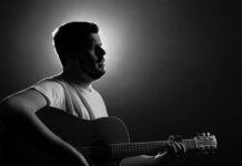 Γιάννης Κορίζης – “Ένας άγγελος”