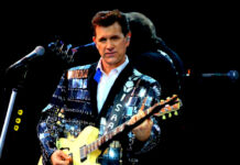 Chris Isaak: Η ερωτική πτυχή του rock ’n’ roll
