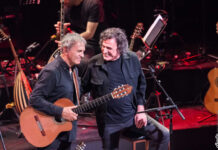 Ο Γιώργος Νταλάρας και ο Βασίλης Παπακωνσταντίνου σε νέα σύμπραξη στο Vox!