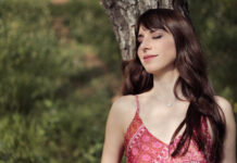 Μιρέλα Πάχου – “Δύο πεταλούδες” (διασκευή)