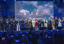 Βασίλης Καρράς: Όλο το Καλλιμάρμαρο μια τεράστια αγκαλιά στη συναυλία-αφιέρωμα στον σπουδαίο ερμηνευτή