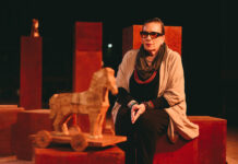 «Χορικά Ύδατα» της Λίνας Νικολακοπούλου, σε περιοδεία!