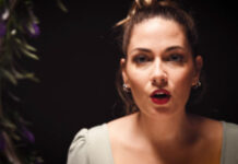 Κέλλυ Βουδούρη – “Ένα ακόμα σ’ αγαπώ”