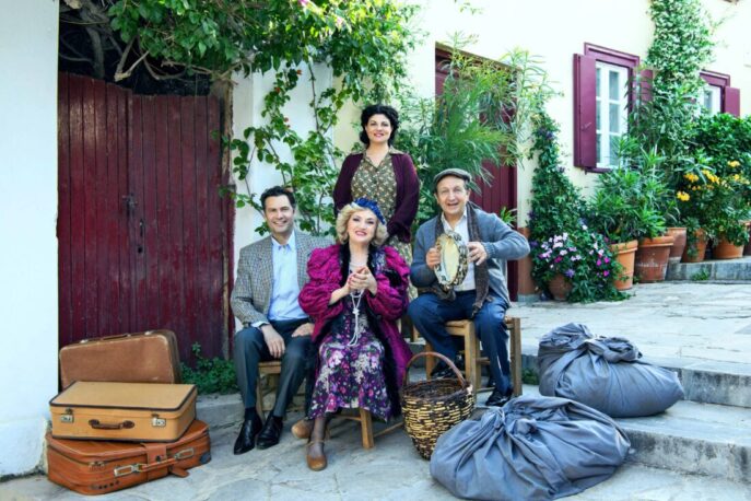 mitera_tou_skylou_theater_2025_10_001