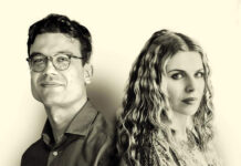 Αφιέρωμα στον Άλκη Αλκαίο, με τη Βιολέτα Ίκαρη και τον Δημήτρη Μπάκουλη, στον Σταυρό του Νότου…