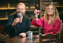 Γιώργος Νικηφόρου Ζερβάκης & Βιολέτα Ίκαρη μαζί στον Σταυρό του Νότου Club, για δύο εμφανίσεις