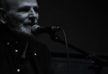 Ο Νίκος Ζούδιαρης παρουσιάζει το ρεπερτόριό του σε “Α’ και Β’ Ανάγνωση”, μαζί με την Αλεξάνδρα Γκουντούλια