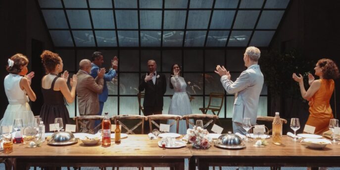 mexri_na_svisoun_t_astra_theater_2025_11_001