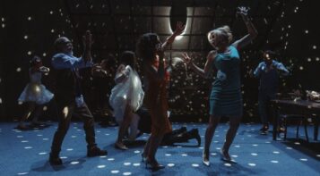 mexri_na_svisoun_t_astra_theater_2025_11_003