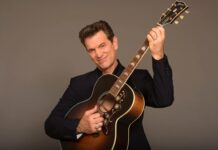 Ο Chris Isaak θα παίξει ένα …”Wicked Game” στο Θέατρο Λυκαβηττού!