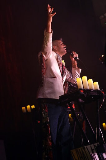 kadebostany_2025_12_005_fuzz