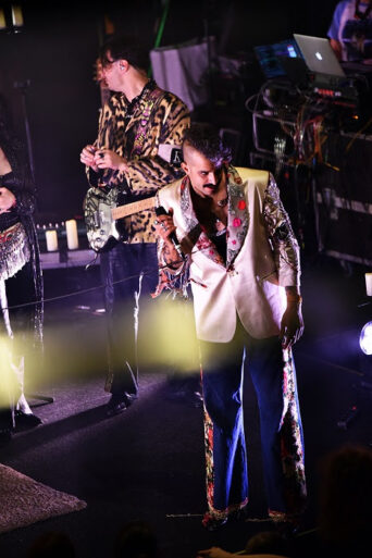 kadebostany_2025_12_010_fuzz