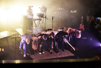 kadebostany_2025_12_014_fuzz