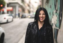 Μαρία Μπόκια – “Κλειδωμένα χείλη”