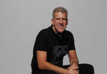 “Αρχή του Τέλους” το πρώτο album του Δημήτρη Σκάρπα…