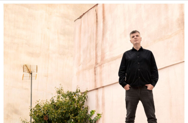 Ο Φοίβος Δεληβοριάς επιστρέφει στο Κύτταρο!