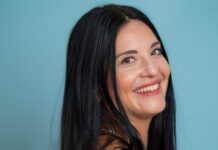 Broadway ντεμπούτο για την Ελεάννα Φινοκαλιώτη με το “What’s Going On Tonight?”