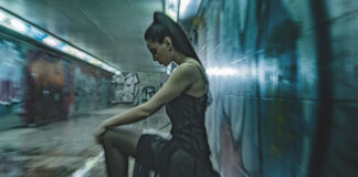 Η Σοφία Μανουσάκη κυκλοφορεί το album “1st”, σε μουσική Στέφανου Κορκολή και στίχους Γεράσιμου Ευαγγελάτου Σοφία Μανουσάκη