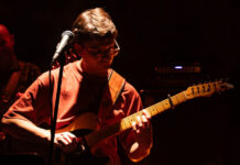 Ο Δημήτρης Μπάκουλης στο Club του Σταυρού του Νότου