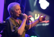 Η Μελίνα Κανά με τον Αλέξανδρο Δάικο & τους Otra Rota στον Σταυρό του Νότου Plus