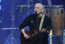 Ο Νίκος Πορτοκάλογλου οπτικοποίησε τα “Νέα φτερά”!