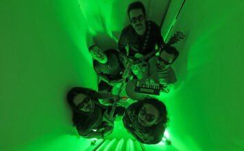 Ψύλλοι στ΄ Άχυρα – “Θερμαϊκός”