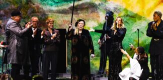 Juno Awards 2026: Η …απούσα Tate McRae κυριάρχησε σε μια βραδιά γεμάτη στιγμές, απουσίες και ιστορικές πρωτιές!