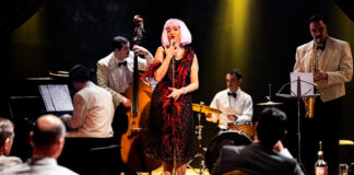 Κυκλοφορούν τα τραγούδια και οι μουσικές του Μάριου Στρόφαλη από τη σειρά “Porto Leone”