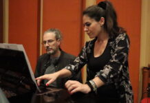 Ο Μάριος Στρόφαλης και η Ειρήνη Τουμπάκη στο Μέγαρο Μουσικής Αθηνών με “Ιστορίες της Τρούμπας” από το Porto Leone!