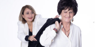 Φωτεινή Βελεσιώτου και Κική Μαυρίδου μαζί στο Κύτταρο …τις “κυνηγούν οι μέλισσες”!