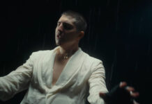 Ο good job nicky οπτικοποίησε το “Dark side of the moon”