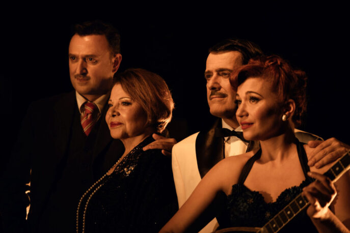 manolis_kardia_se_tesseris_xordes_theater_2026_06_001