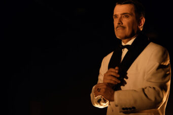manolis_kardia_se_tesseris_xordes_theater_2026_06_004_gennatas_gerasimos