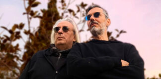 Γιάννης Αγγελάκας και Νίκος Βελιώτης: Οι «Λύκοι» ανεβαίνουν στον Λόφο Φιλοπάππου
