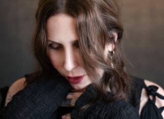 Η Chelsea Wolfe παρουσιάζει το «Cold», ανακοινώνει νέο άλμπουμ και …”ετοιμάζει βαλίτσες” για Αθήνα!