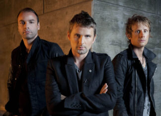 Οι Muse επιστρέφουν με το νέο album The WOW! Signal