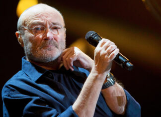 Ο Phil Collins αποκαλύπτει ακυκλοφόρητη εκδοχή του “Tomorrow Never Knows” των Beatles