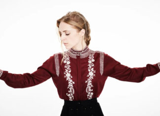 Η Agnes Obel επιστρέφει με το νέο album «The Meaning of Flowers»