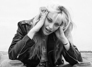Η Dylan επιστρέφει με το «To Love and to Lose» και ανοίγει τον δρόμο για το πρώτο της album