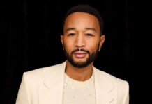 John Legend και Pharrell Williams παρουσιάζουν το «Fireflies»