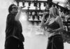 Η Karol G και ο Bruno Mars παρουσιάζουν το video clip του «Still»