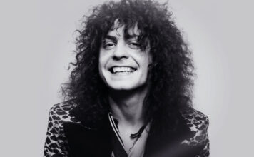 Τέτοια μέρα, χρόνια πριν… ο Marc Bolan πέθαινε μέσα στο Mini όπως σχεδόν είχε περιγράψει ο ίδιος πως θα του συνέβαινε